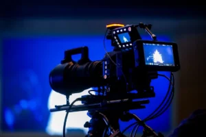 Best UFO Film Analysis Questions for Curious Viewers