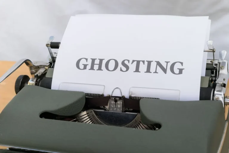Best Unexplained Phenomena Questions for Curious Viewers